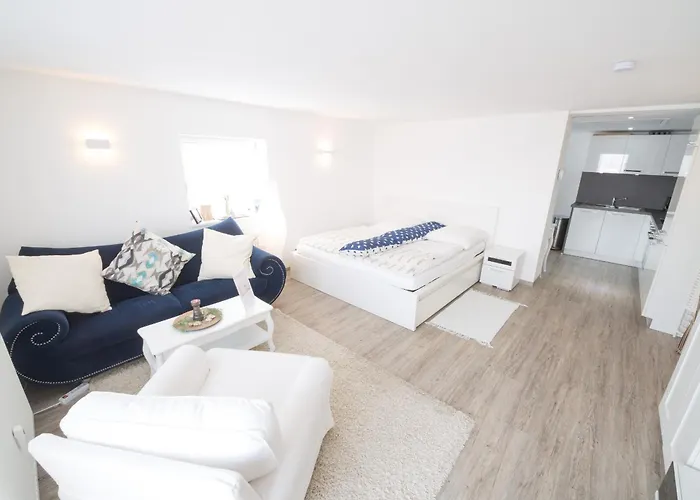Perfect Near Opera Apartment